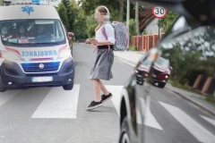 PEŠAČKI PRELAZI POSTALI ZAMKA? Svaki četvrti poginuli u saobraćaju je pešak: "Ne ulećite na zebru, vozači ne stižu da zakoče!"