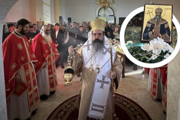 U MILOŠEVCU ZASIJALA SVETLOST NEMANJIĆA: Odežda Svetog kralja Milutina stigla u Hram Svetog Simeona Stolpnika