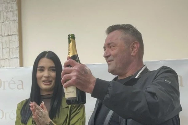 ZORANA MIĆANOVIĆ OTVORILA SALON LEPOTE! Zavirite u luksuz! (VIDEO)