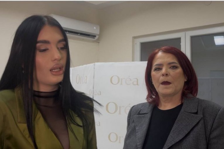 Zorana Mićanović sa maćehom