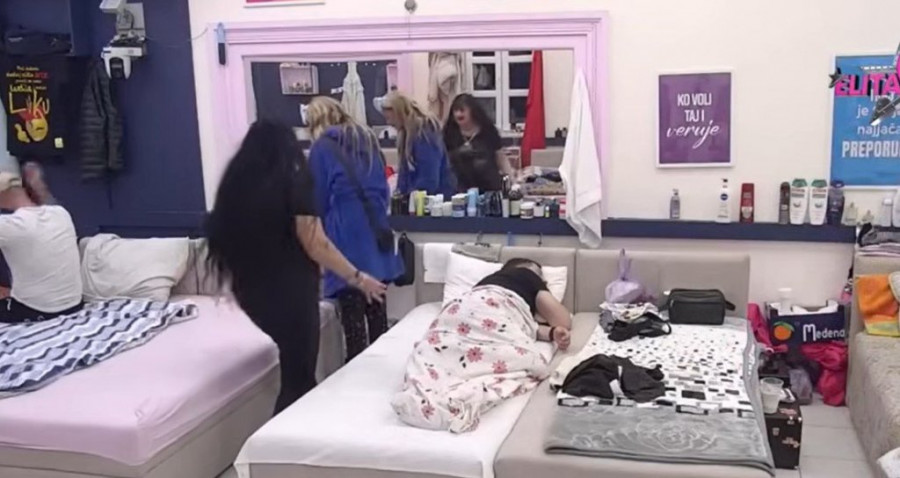 BUDI SIGURNA DA JE TVOJ BIVŠI MUŽ MOJ! Milosava ZAGRMELA na Aneli! Šok na imanju!