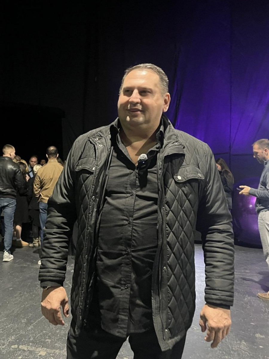 ASMIN JE ZAVRŠIO NA TERAPIJI ZBOG MAJE MARINKOVIĆ! Taki SUROVO ISKREN, Durdžiću neće biti dobro kada ovo čuje! (VIDEO)