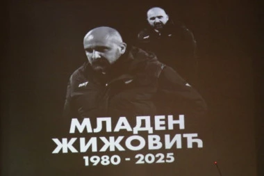 DA VAM SRCE PUKNE: Prijatelj Mladena Žižovića se poslednji put oprostio od trenera (VIDEO)