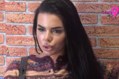 ANITA STANOJLOVIĆ VRIŠTI NA SAV GLAS POSLE VRELE AKCIJE SA FILIPOM: Kako je mogao da joj priredi ovakvo poniženje?!