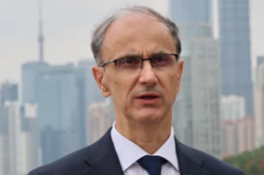 PREMIJER MACUT NAJAVIO:  Srbija ima partnere - Uskoro dodatni kanali snabdevanja gorivom!