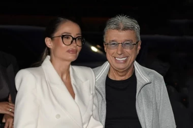 STIGLE INFORMACIJE O TRUDNOJ SNAJKI SAŠE POPOVIĆA! Gotovo niko nije znao istinu o Danijelovoj supruzi!