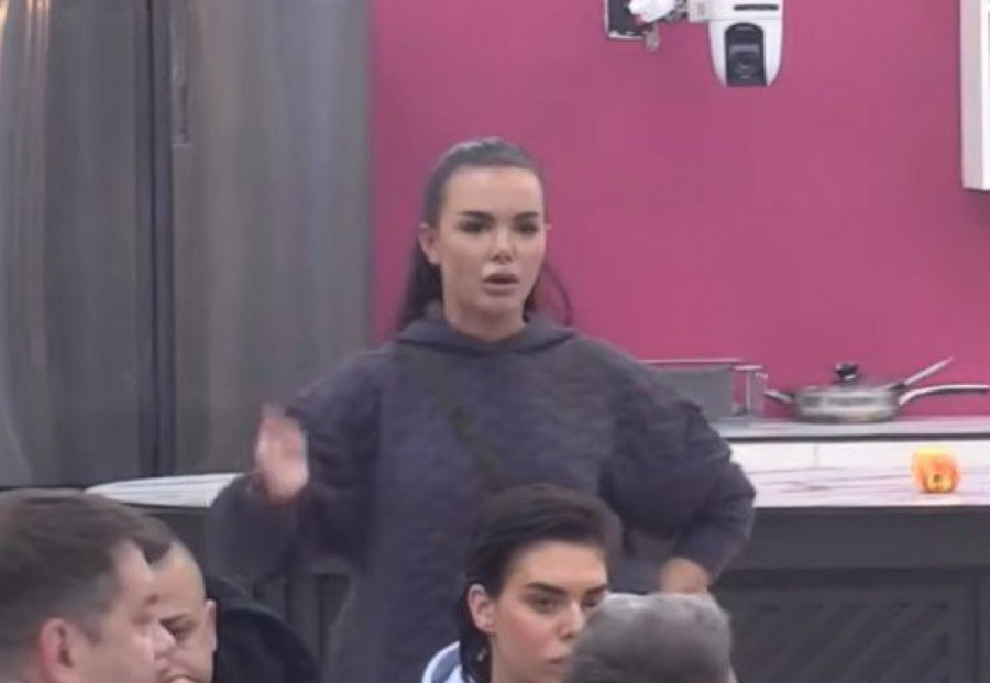 ANĐELU POZLILO NAKON IZNOŠENJA DOKAZA, SVE SE SAZNALO! Neviđena skandalčina SA TRUDNOM MILICOM VELIČKOVIĆ - MOLILA GA ZA ODNOSE!