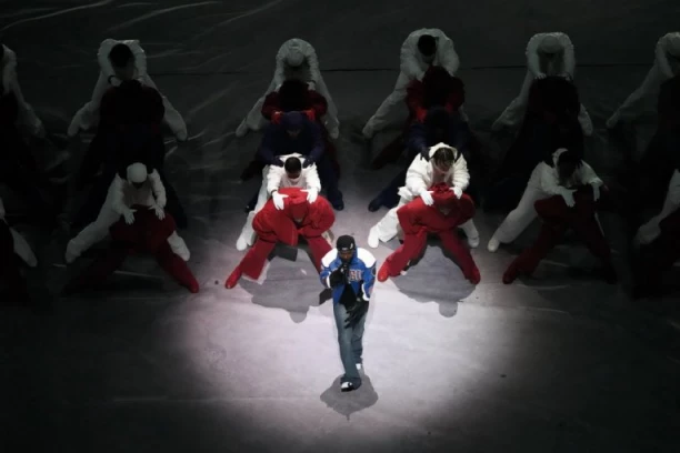 OBJAVLJENA LISTA NOMINOVANIH MUZIČARA! Evo koja imena su se našla na spisku za PRESTIŽNU GREMI NAGRADU!