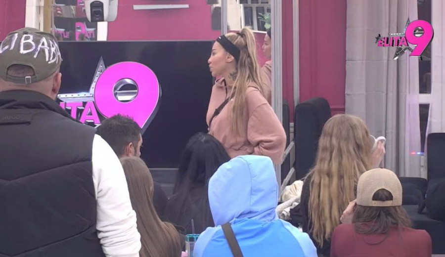 AJDE BEŽI, MAMLAZE! Aneli ODUVALA Luku, ubaco se Asmin i RASTAVIO je na sitne komade!