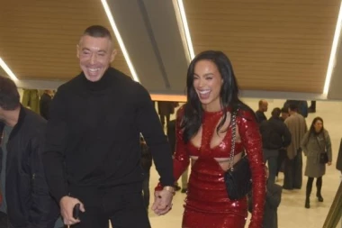 OVO SU NAJNOVIJE VESTI O DEČKU EDITE ARADINOVIĆ: Pogledajte šta je sada isplivalo u javnost, iz njenog telefona sve OBJAVLJENO!