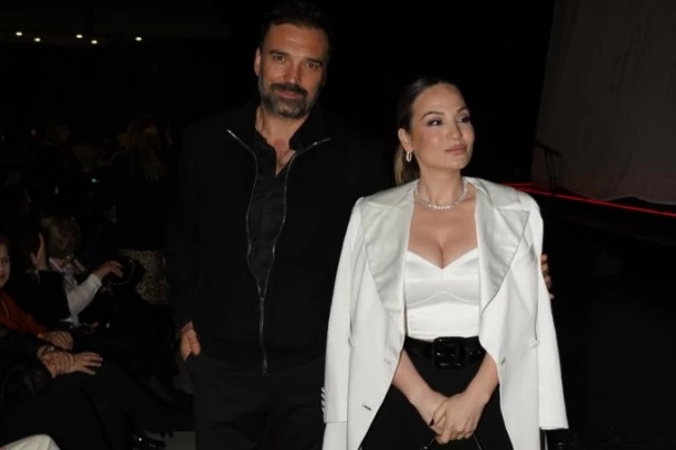 KOMŠIJE JELENE TOMAŠEVIĆ OTKRILI NJENO PRAVO LICE: Evo šta se dešava u njenom PORODIČNOM DOMU!