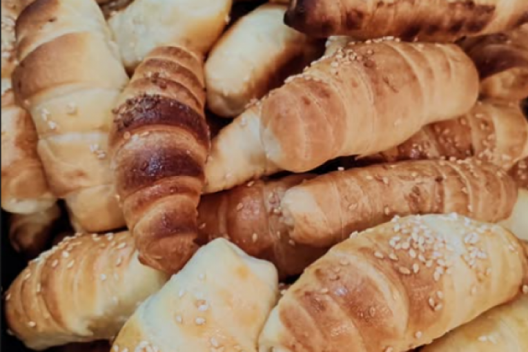 Dinča slavi Mitrovdan