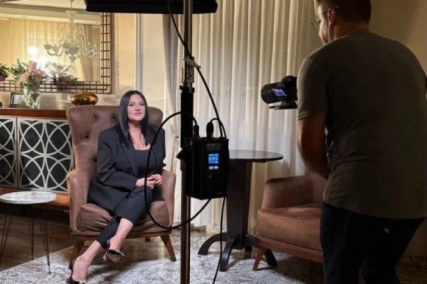 SRCE PUKLO NA MILION DELOVA! Jana Todorović pustila suzu za Banetom - OVE REČI RAZARAJU DUŠU!