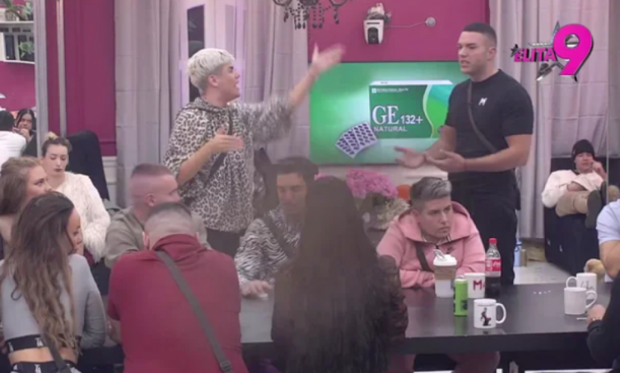 PUKLA BRUKA UŽIVO NA PINKU, OVO JE TOTALNO UNIŠTENJE ANĐELA RANKOVIĆA: Nakon skandala sa Milicom, isplivao nov prljav veš!