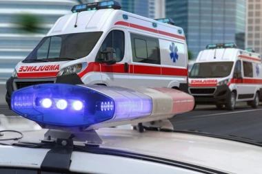 AUTOMOBIL USMRTIO PEŠAKA! Teška saobraćajna nesreća!