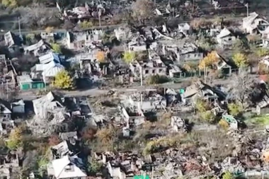 RUSI STALI POD POKROVSKOM: Izgubili 30.000 vojnika, ali ne odustaju - Ukrajinci spremili plan B i C! (VIDEO)