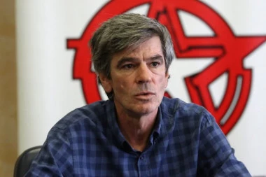 NIKO NE PREPOZNAJE GLUMCA IZ "LUD, ZBUNJEN, NORMALAN": Uslikan nakon tri operacije, zdravlje mu ozbiljno narušeno!