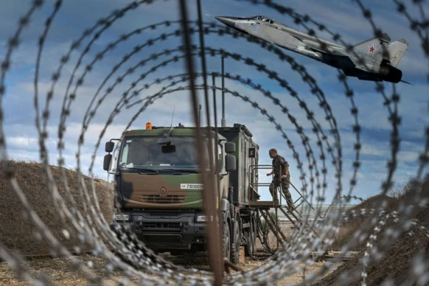 SVET BIO NA KORAK OD KATASTROFE: FSB razotkrila šokantnu zaveru - Ukrajina i Britanija planirale otmicu ruskog MiG-31! (VIDEO)