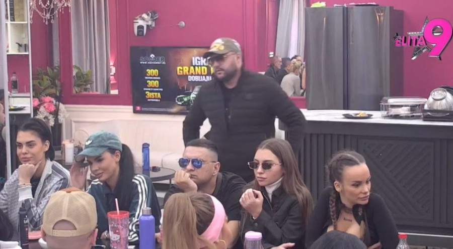 ASMIN JE ZAUVEK PRECRTAO U PROGRAMU UŽIVO! Straleta u "Elitu" ušla kao zauzeta, ODMAH PALA NA FILIPA ĐUKIĆA - ISPLIVAO SNIMAK BEZ CENZURE!