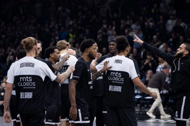 OBRADOVIĆ MORAO DA REAGUJE! Partizan ima prednost, ALI POSTOJI JEDAN PROBLEM!