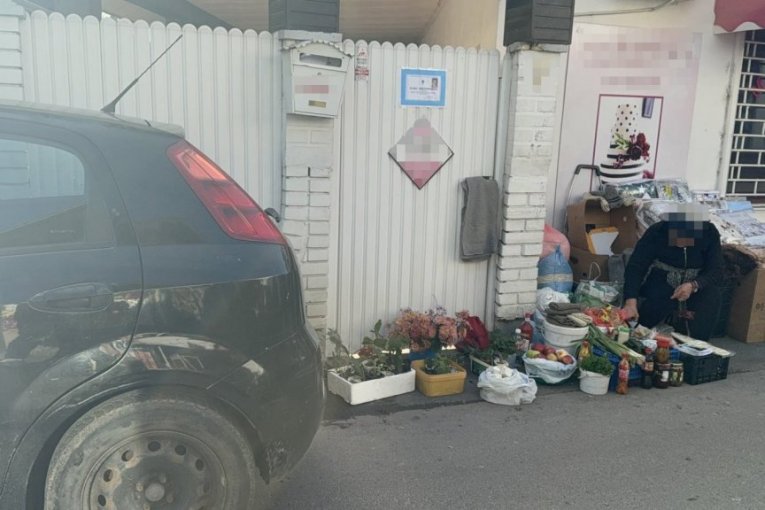 Kuća Verice Šerifović na dan Rajkove sahrane