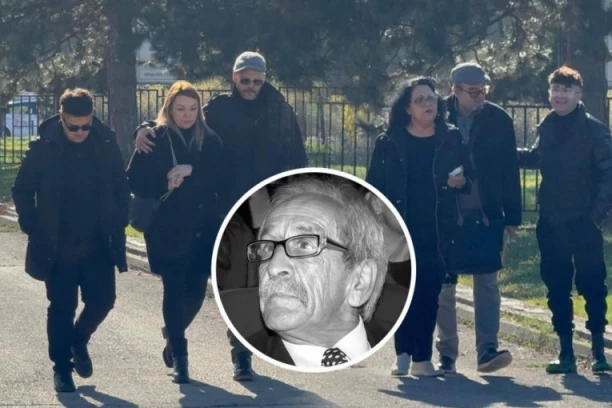 POTRESNE SCENE MARIJE ŠERIFOVIĆ PRED OČEVU SAHRANU: Šok-izdanje popularne pevačice na groblju, jedan detalj će vas naježiti! (VIDEO)