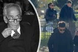 ŠOK-BOMBA, DŽEJLA RAMOVIĆ IZNENADA STIGLA NA SAHRANU OCA MARIJE ŠERIFOVIĆ: O ovoj sceni bruji cela nacija, kako je došlo do ovoga?! (VIDEO)