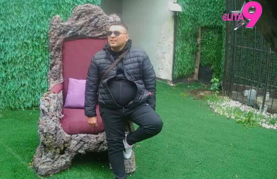 BEBICA U TEŠKOM STANJU NAKON TEODORINE VRELE AKCIJE SA FILIPOM: Pobegao iz Bele kuće, pa zapomagao na sav glas!