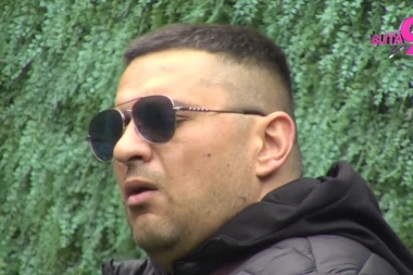 BEBICA U TEŠKOM STANJU NAKON TEODORINE VRELE AKCIJE SA FILIPOM: Pobegao iz Bele kuće, pa zapomagao na sav glas!