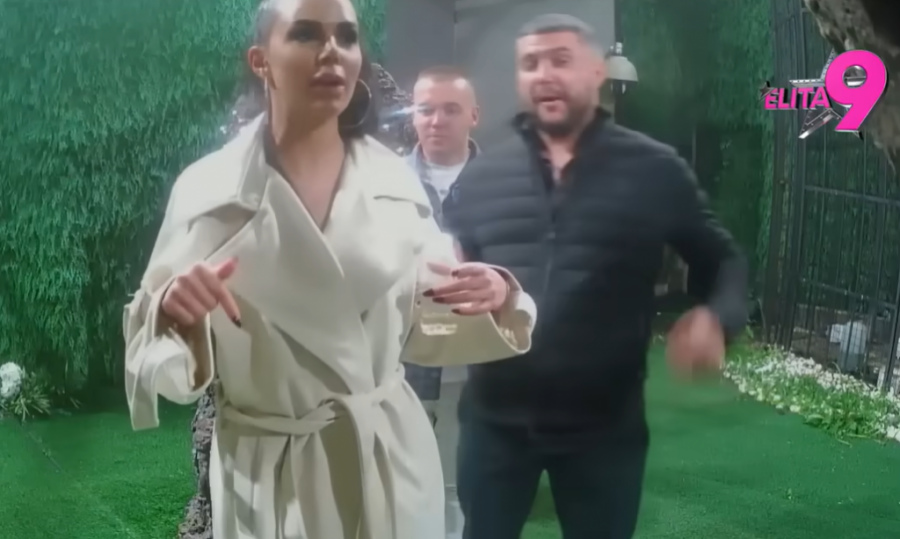 PRODUKCIJA OBELODANILA SKANDALOZAN SNIMAK ANITE I ASMINA: Zajedno napustili žurku, a ono što se desilo će vas ostaviti bez teksta!