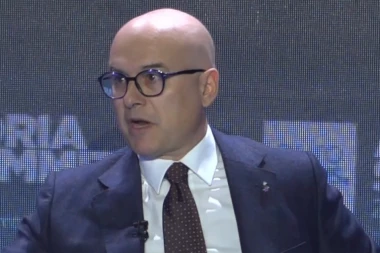 "ZA NAS JE SRPSKO ZAJEDNIŠTVO NEŠTO ŠTO JE NASUŠNO POTREBNO"! Vučević o izmišljenoj svađi sa Dodikom!