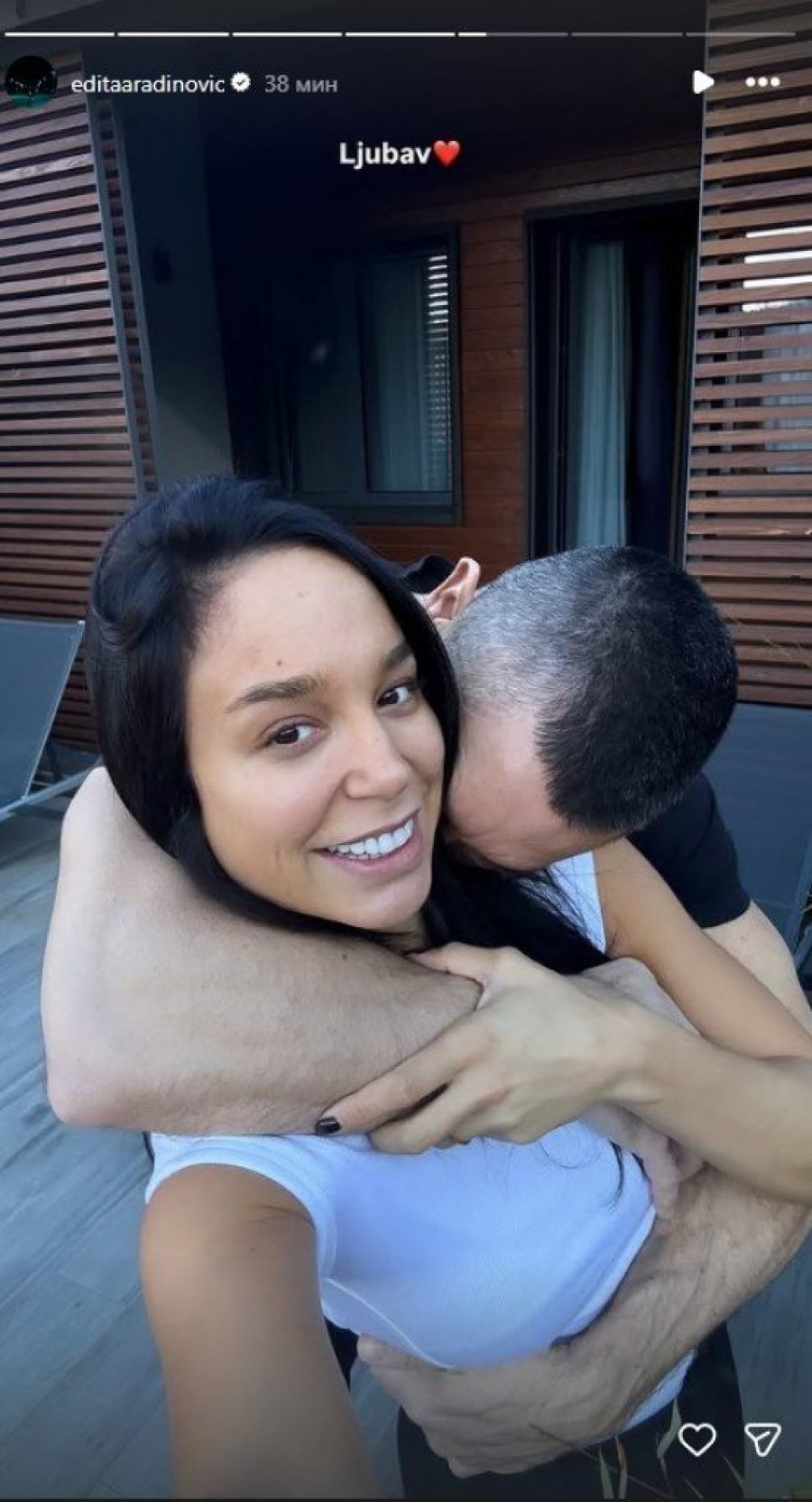 "KOLEGE SU SE ŠLOGIRALE KAD SU ČULE CENU ZA PRIJOVIĆKU" Pevačica osula PALJBU po Aleksandri - NJEN HAJP JE PROŠAO! (VIDEO)