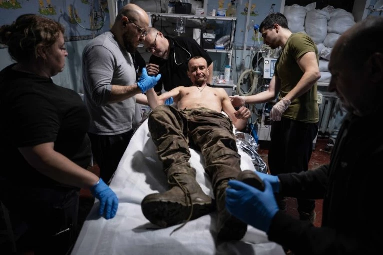 SMRT KOJA PUCKETA ISPOD KOŽE! Opaka bolest zavladala u Ukrajini - lekari u čudu: Ovo niko živi nije video! (VIDEO)