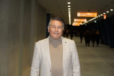 HITNO PREKINUT KONCERT HALIDA MUSLIMOVIĆA! Obezbeđenje moralo da REAGUJE!