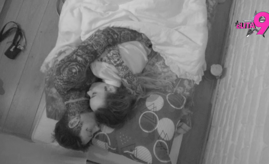 SKANDALOZNI SNIMAK VRELE AKCIJE TEODORE I FILIPA UGLEDAO SVETLOST DANA: Đukić podivljao u izolaciji, više nemaju kontrolu nad sobom!