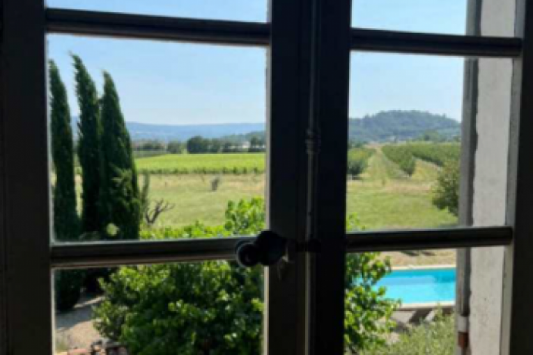 Imanje Elene Karaman