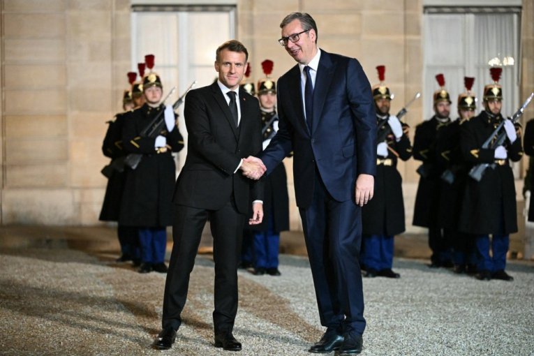 Svečani doček za predsednika Vučića u Parizu