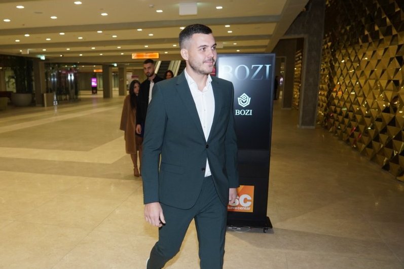 Viktor Živojinović