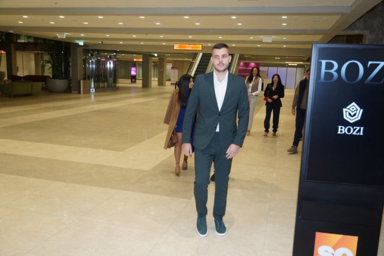 Viktor Živojinović