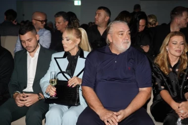 ŠTA SE DEŠAVA U DOMU ŽIVOJINOVIĆA NA DAN PORODIČNE SLAVE? Svi znaju da je sin Lepe Brene uvek spremao ukusna jela, ali OVO NIKO NIJE OČEKIVAO! (GALERIJA)