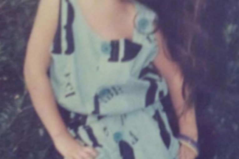 Dušica Jakovljević, slike iz detinjstva