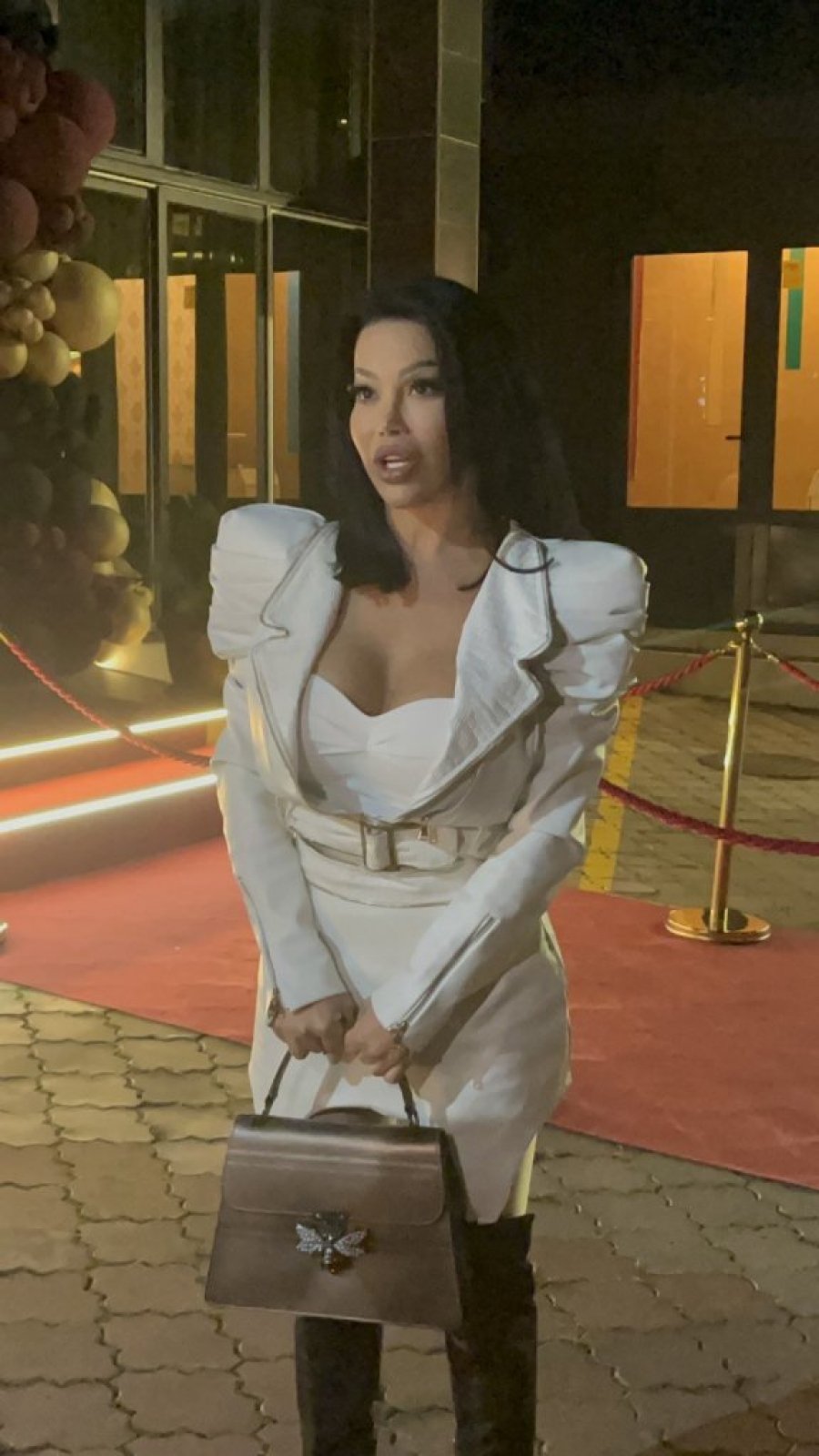 IVANA ŠOPIĆ POBEGLA OD NOVINARA! U jeku SKANDALA koji trese javnost voditeljka povukla ŠOK-POTEZ! (GALERIJA)