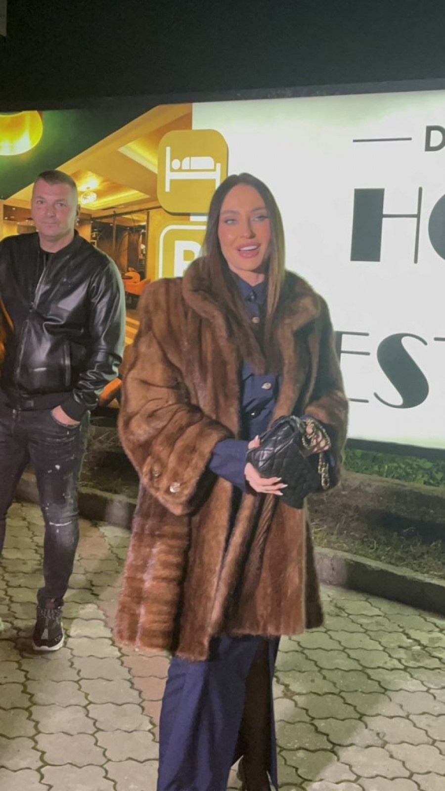 IVANA ŠOPIĆ POBEGLA OD NOVINARA! U jeku SKANDALA koji trese javnost voditeljka povukla ŠOK-POTEZ! (GALERIJA)