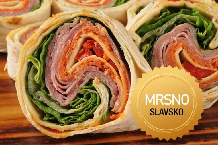 SAVRŠENI SLAVSKI ROLAT KOJI SPAJA TRADICIJU I NEOČEKIVANE UKUSE: Recept, korak po korak, za najlepše predjelo na prazničnoj trpezi