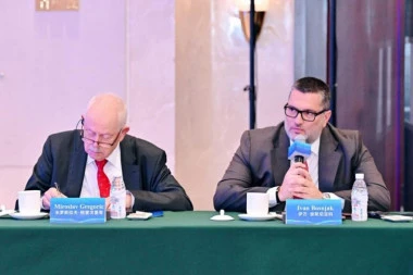 Srbija u fokusu saradnje: Bošnjak predstavio privredne potencijale u Kini!