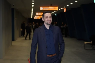 PEVAČ POTVRDIO DETALJE O TAJNOM VENČANJU! Spektakularan provod će se prepričavati, JEDVA SABRAO SVE UTISKE - Uradio sam lepu stvar! (VIDEO)