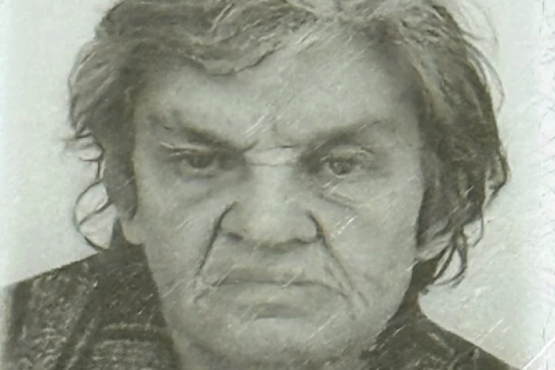 PORODICA VEĆ VIŠE OD 24 ČASA TRAGA ZA BAKA RUŽOM IZ KLADUŠNICE! "Svaki minut je bitan!": Evo gde je poslednji put viđena (FOTO)