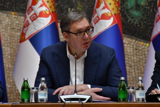 VUČIĆ U NACIONALNOM DNEVNIKU: Predsednik u 18.30 o svim temama i izazovima koji su pred Srbijom!