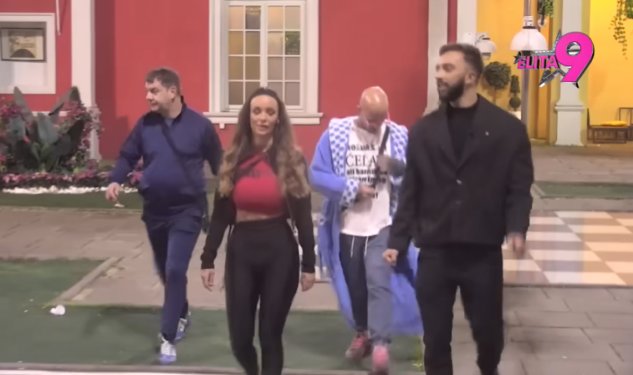HITNA PROMENA U "ELITI" ŠOKIRALA UČESNIKE: Veliki Šef izdao vanredno saopštenje, voditelj PREKINUO PROGRAM! (VIDEO)