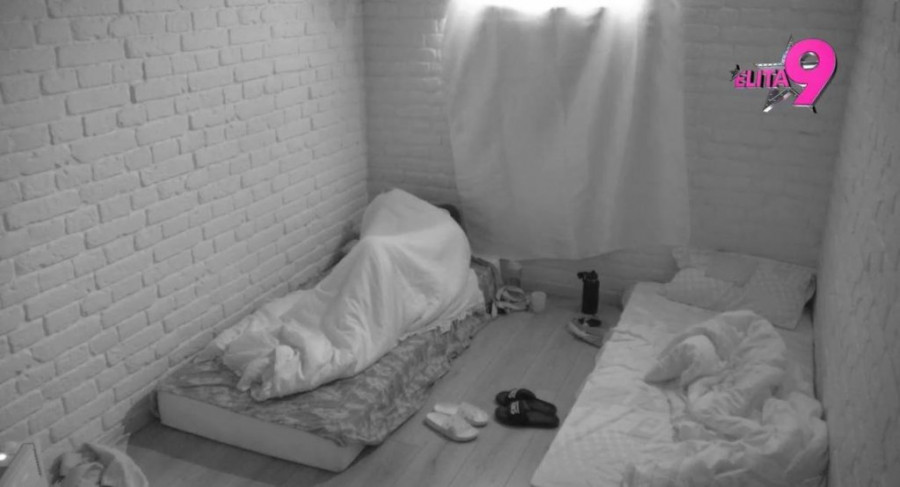 TEODORA I FILIP INTIMNIM ODNOSOM DEMOLIRALI IZOLACIJU: Uzdasima srušili zidove - kamera uhvatila NAJVRELIJE KADROVE! (GALERIJA)